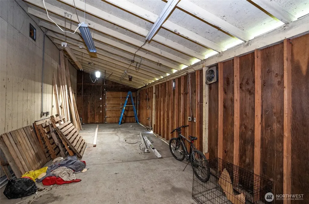 758 108th Street S Tacoma WA 98444