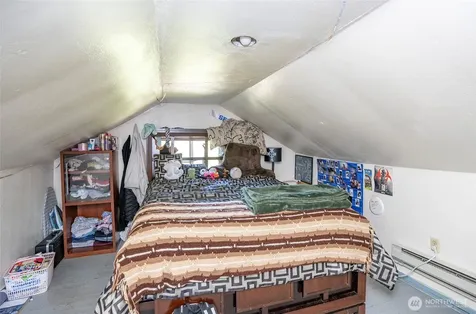 758 108th Street S Tacoma WA 98444