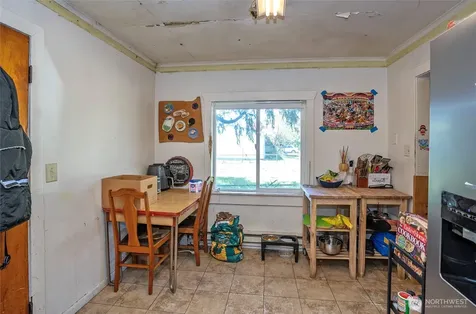 758 108th Street S Tacoma WA 98444