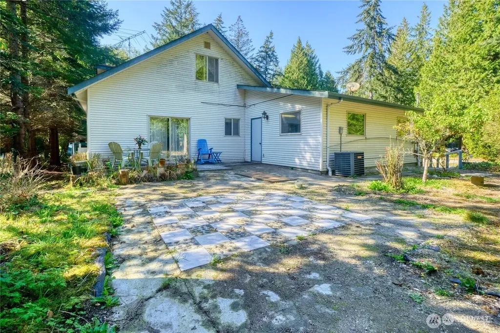 1857 Washington Drive Point Roberts WA 98281