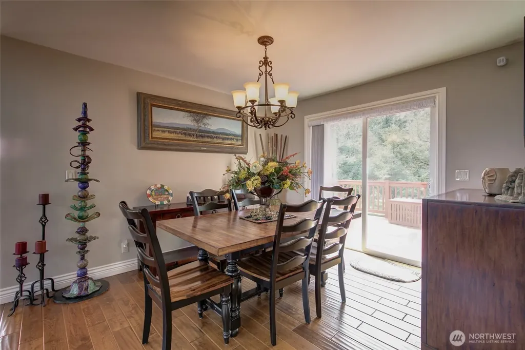 125 Sunrise Avenue SE Ocean Shores WA 98569