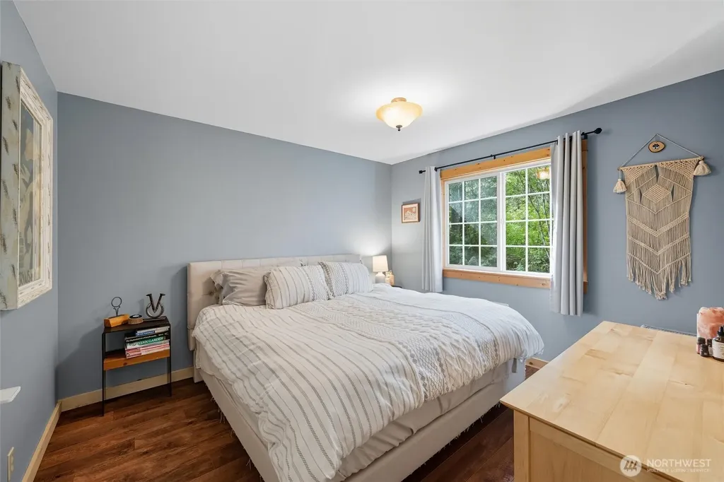 7533 Canyon View Drive Deming WA 98244