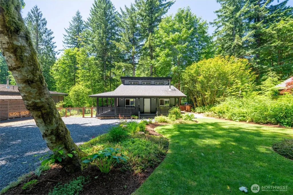 7533 Canyon View Drive Deming WA 98244