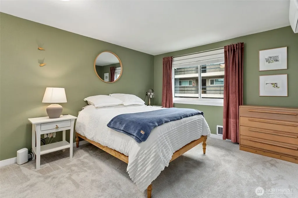 15929 3rd Place SW Burien WA 98166