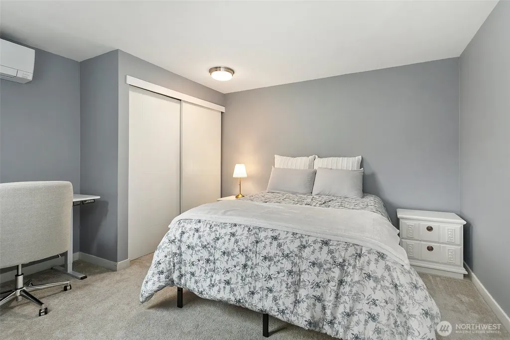 15929 3rd Place SW Burien WA 98166