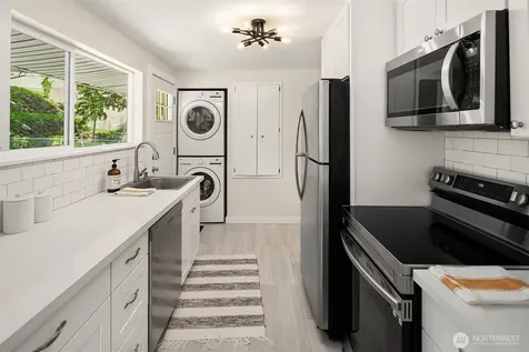 9275 Renton Avenue S Seattle WA 98118