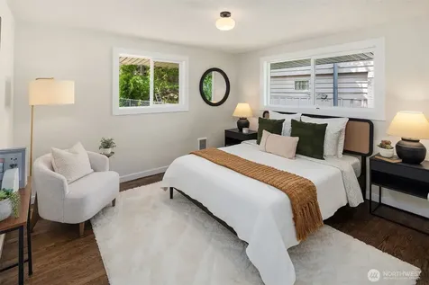 9275 Renton Avenue S Seattle WA 98118
