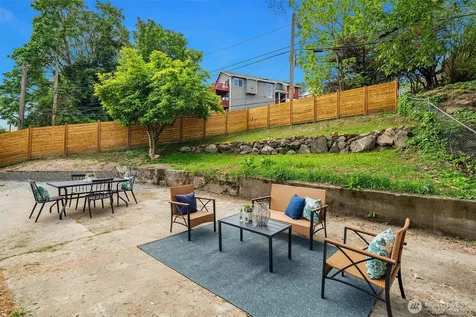 9275 Renton Avenue S Seattle WA 98118