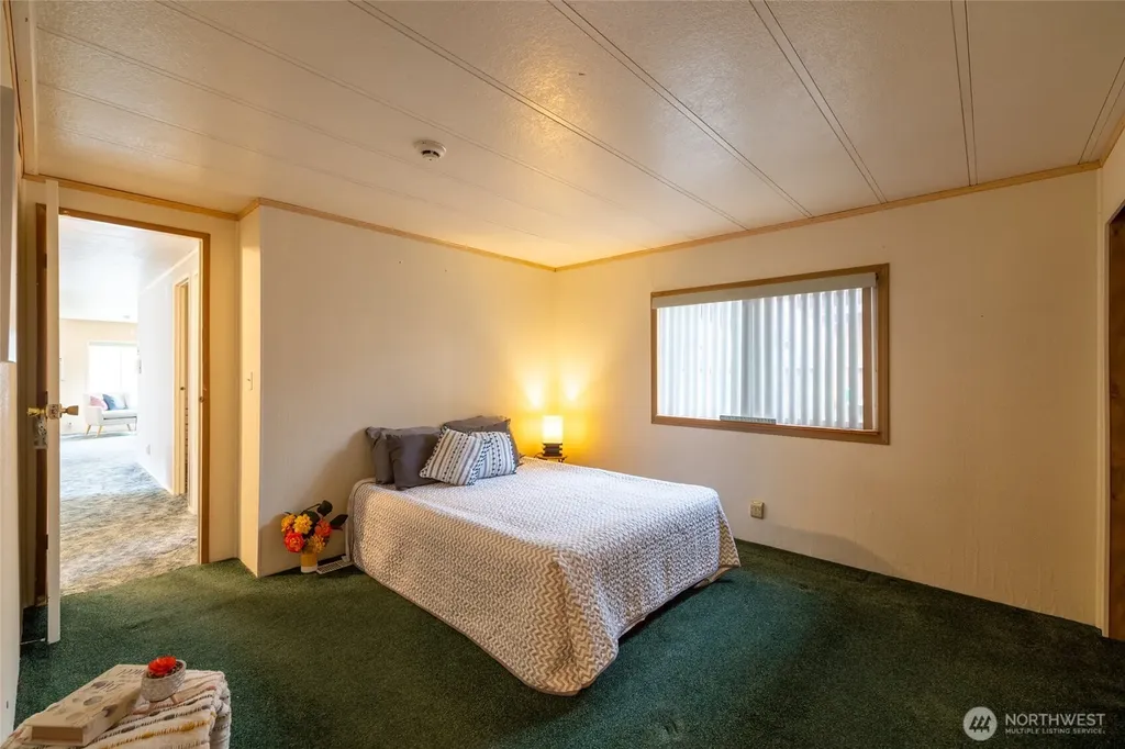 147 E Wood Avenue Morton WA 98356