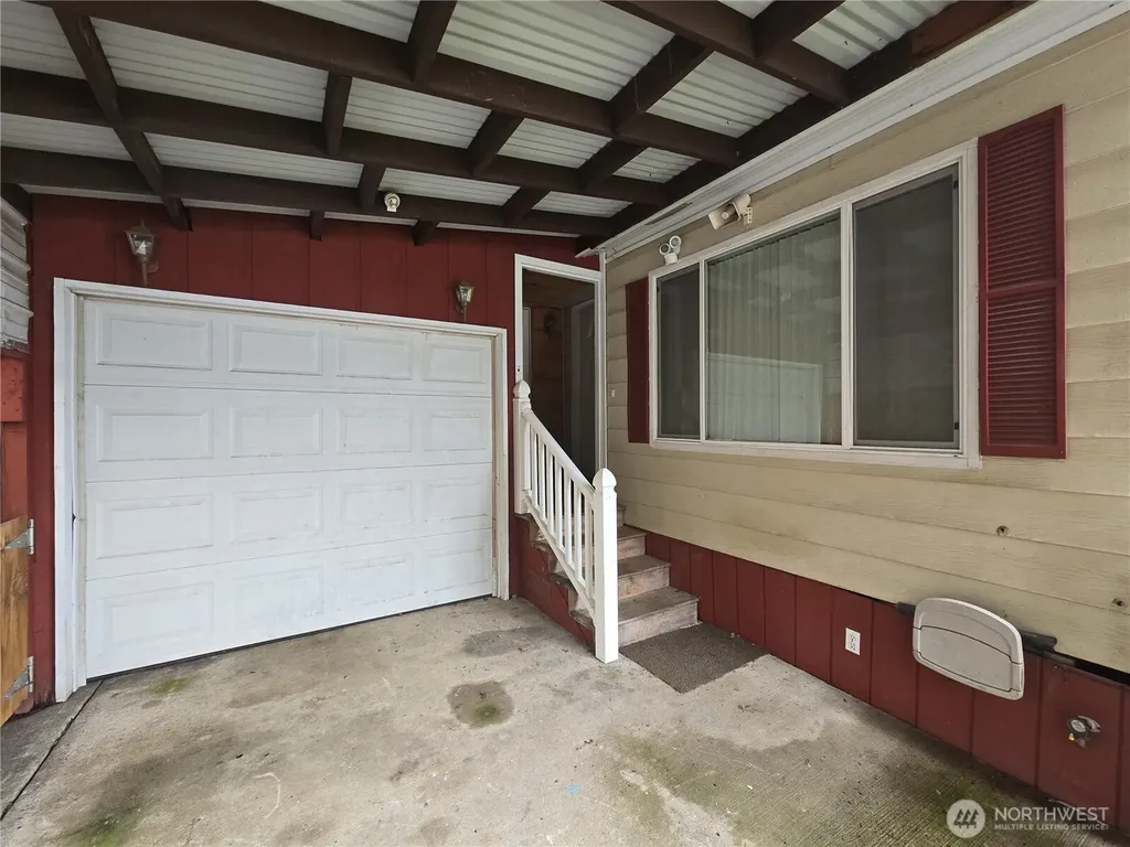 147 E Wood Avenue Morton WA 98356