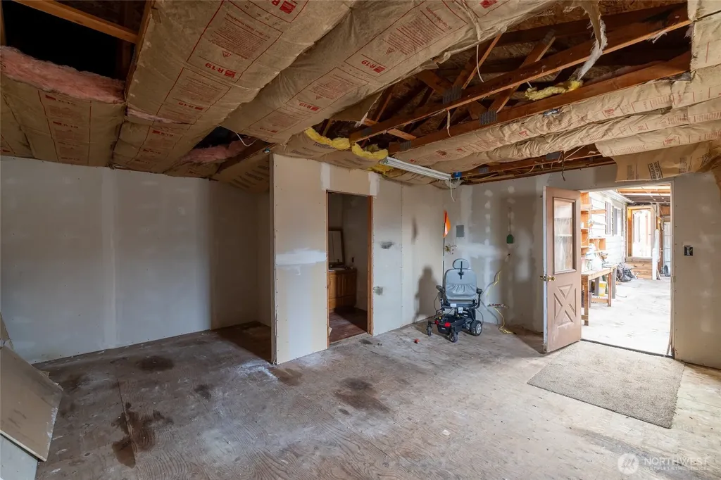 147 E Wood Avenue Morton WA 98356