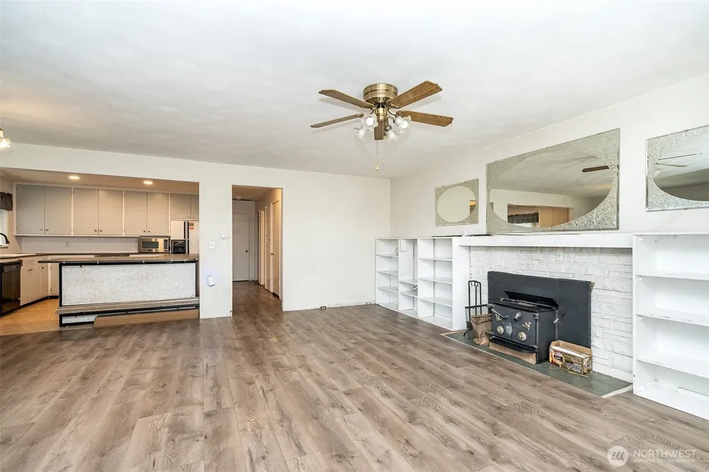 1428 SW Grandview Avenue Chehalis WA 98532