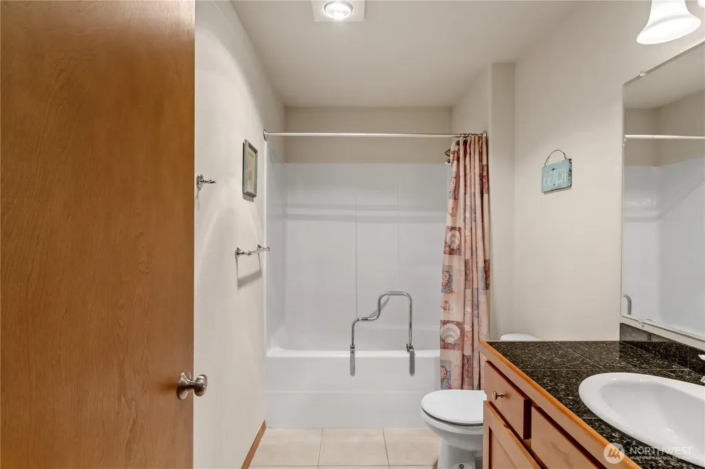 329 Cockle Street SW Ocean Shores WA 98569
