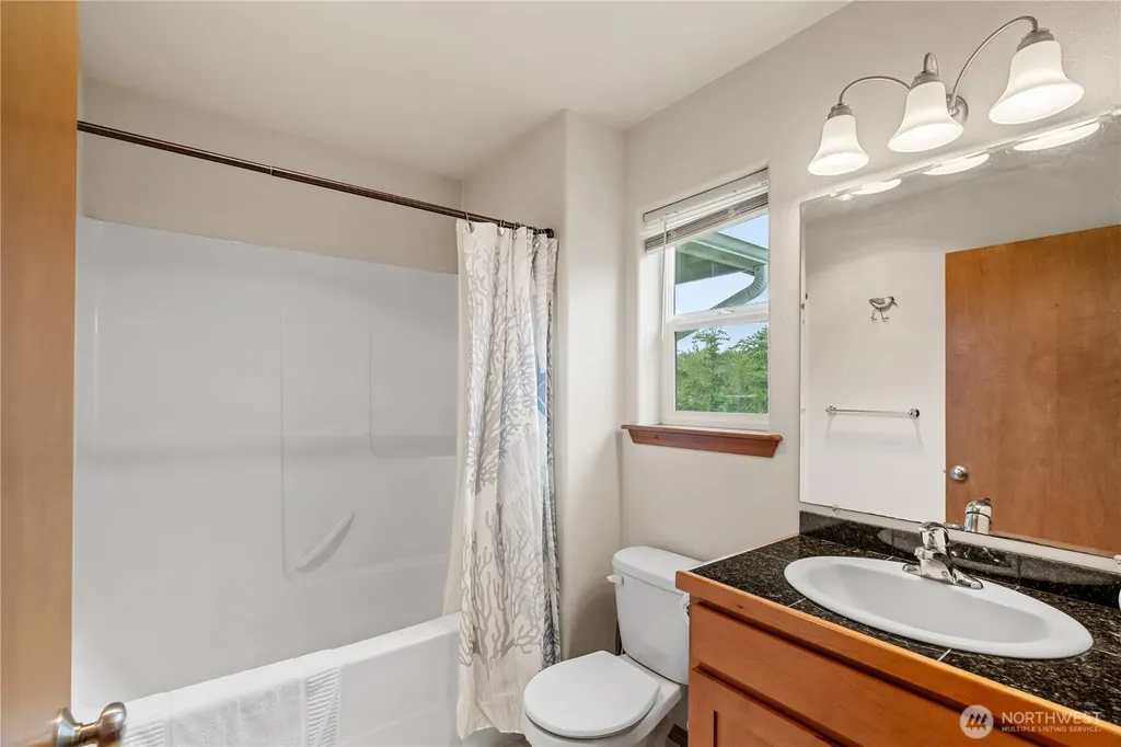329 Cockle Street SW Ocean Shores WA 98569