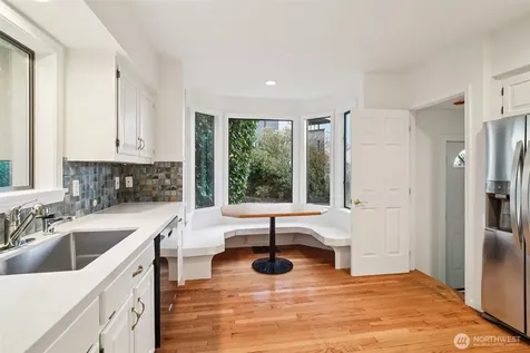 1114 2nd Avenue N Seattle WA 98109