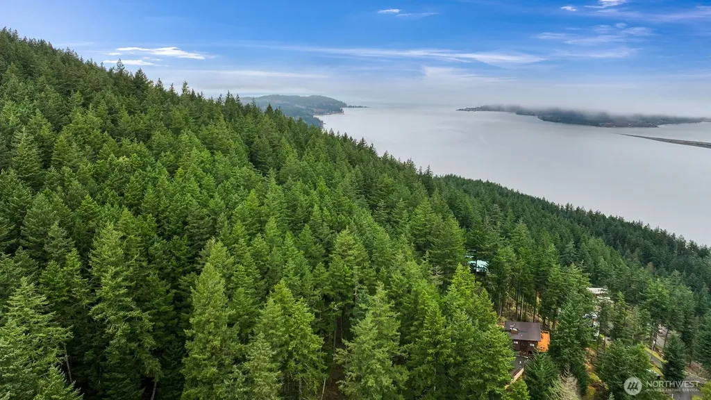 3071 Hales Passage Drive Lummi Island WA 98262