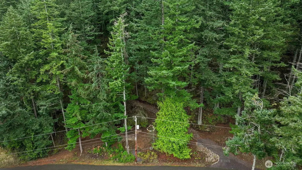 3073 Hales Passage Drive Lummi Island WA 98262