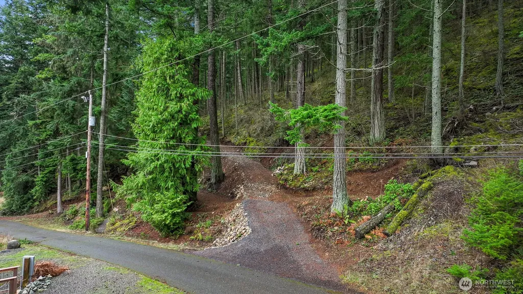3073 Hales Passage Drive Lummi Island WA 98262