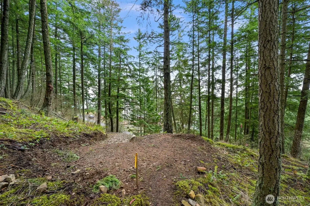 3073 Hales Passage Drive Lummi Island WA 98262