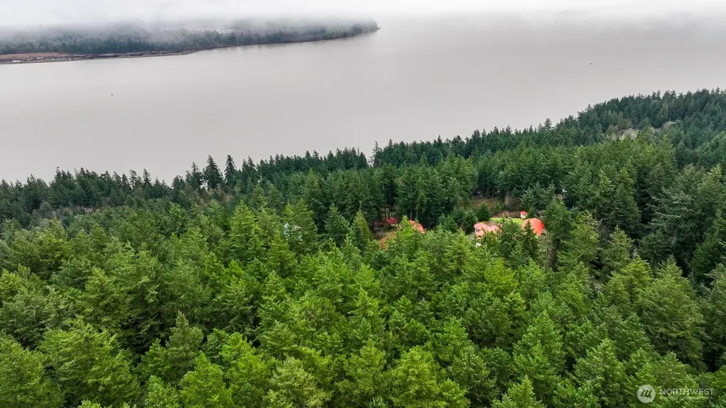 3071 Hales Passage Drive Lummi Island WA 98262