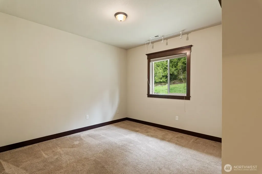 6005 140th Street NW Stanwood WA 98292