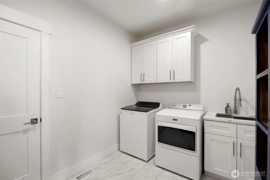 409 S Birch Street Moses Lake WA 98837