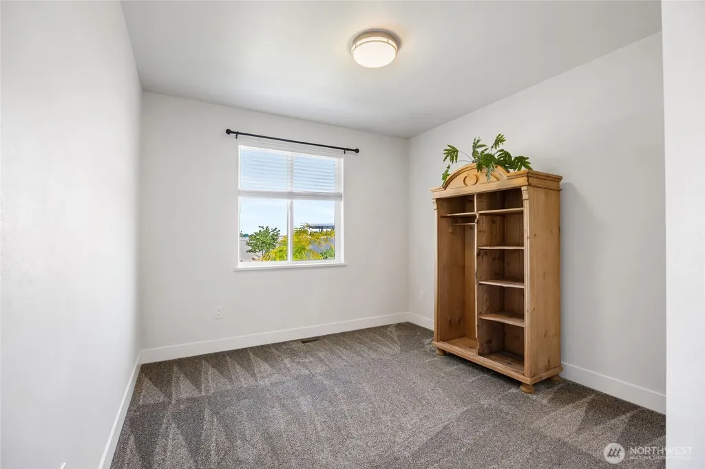 409 S Birch Street Moses Lake WA 98837
