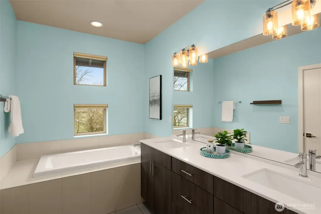 16329 Main View Lane NE Duvall WA 98019