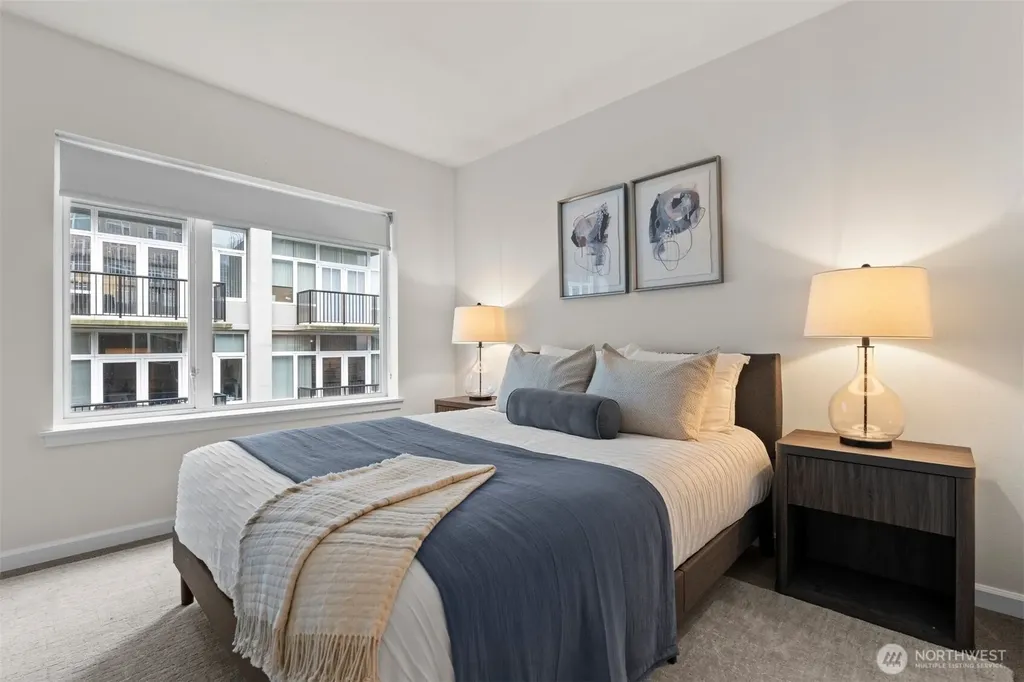 2717 Western Avenue Seattle WA 98121