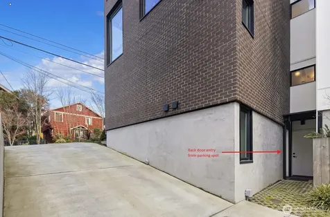 73 E Lynn Street Seattle WA 98102