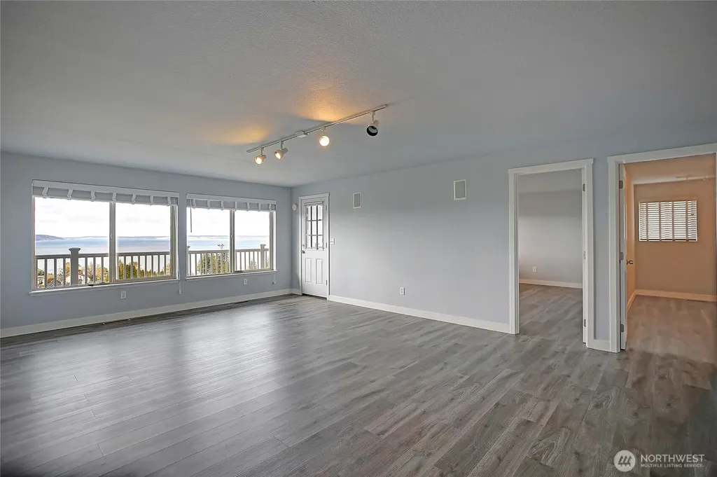 211 Arbor Terrace Camano Island WA 98282