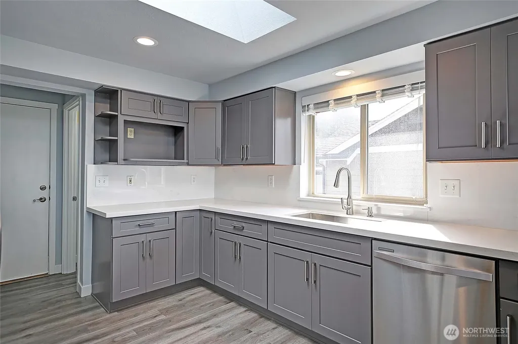 211 Arbor Terrace Camano Island WA 98282