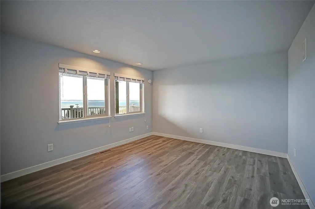 211 Arbor Terrace Camano Island WA 98282