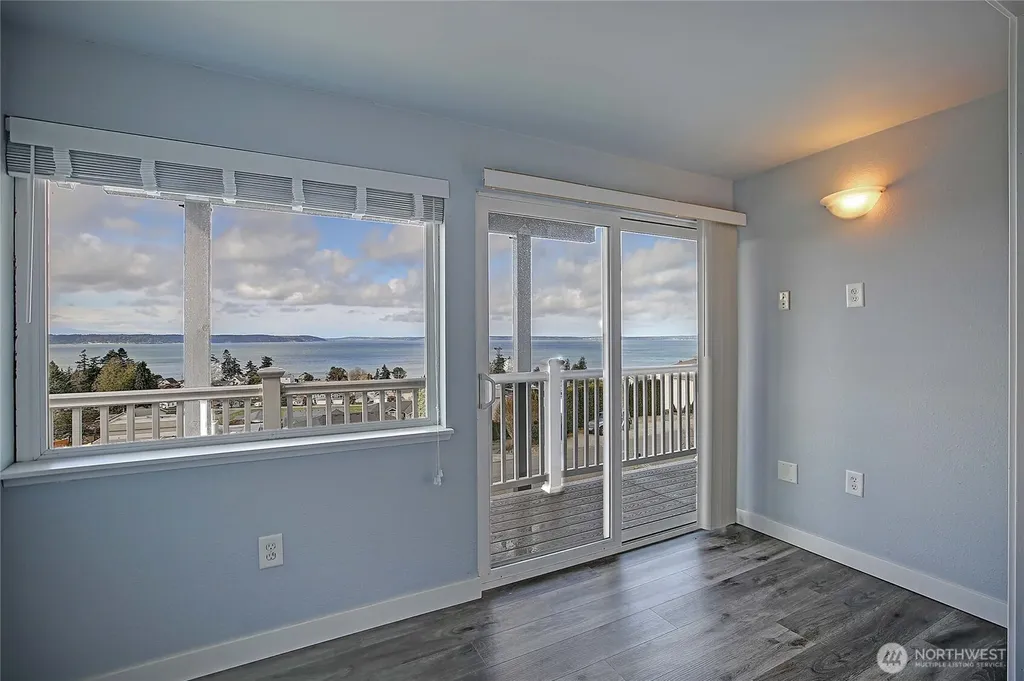211 Arbor Terrace Camano Island WA 98282