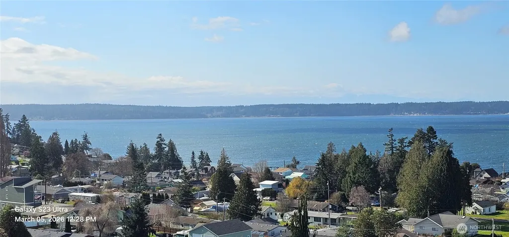 211 Arbor Terrace Camano Island WA 98282
