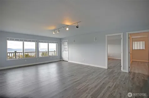 211 Arbor Terrace Camano Island WA 98282