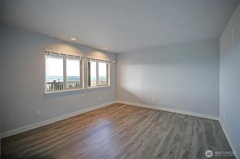 211 Arbor Terrace Camano Island WA 98282