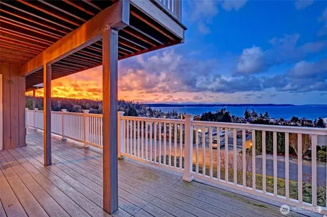 211 Arbor Terrace Camano Island WA 98282
