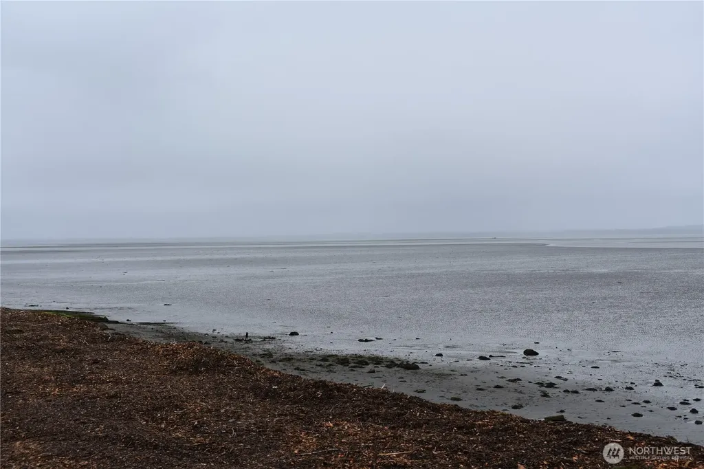 781 Mariner Court SE Ocean Shores WA 98569