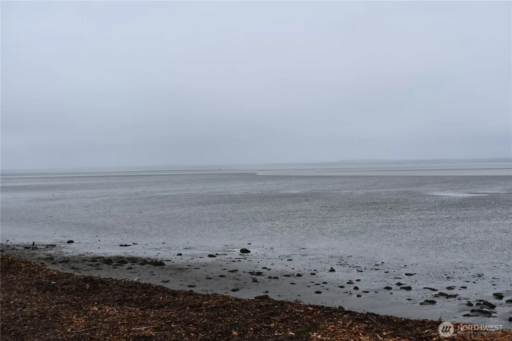 781 Mariner Court SE Ocean Shores WA 98569