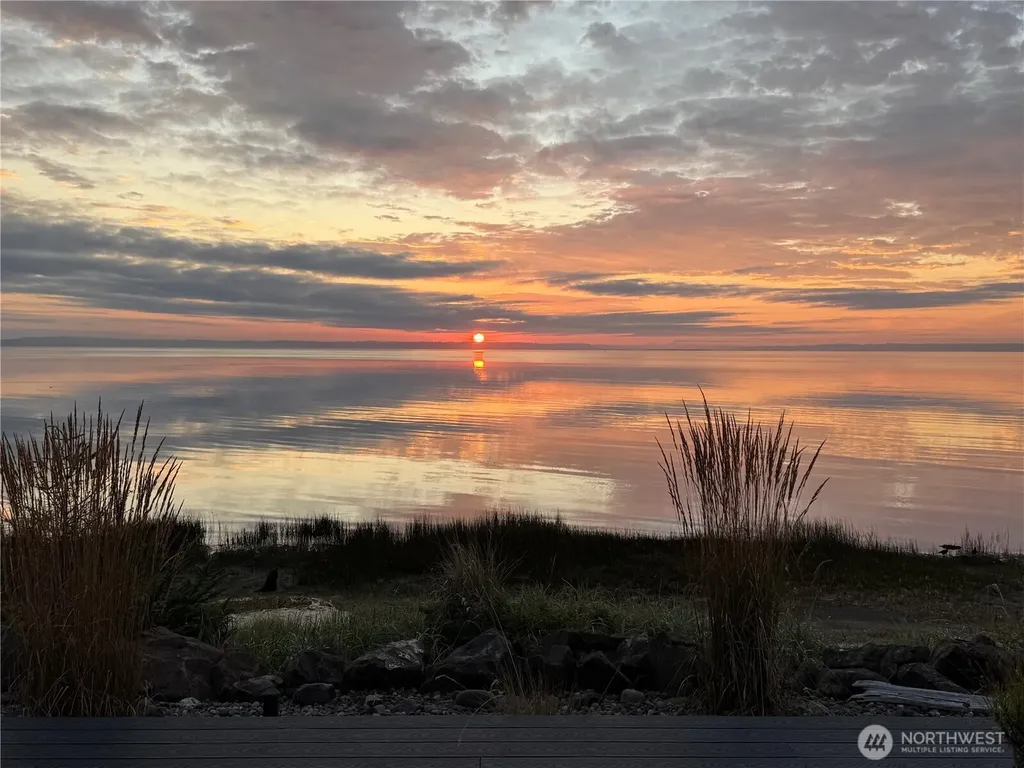 781 Mariner Court SE Ocean Shores WA 98569