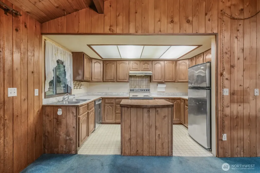 8388 N Pass Road Sumas WA 98295