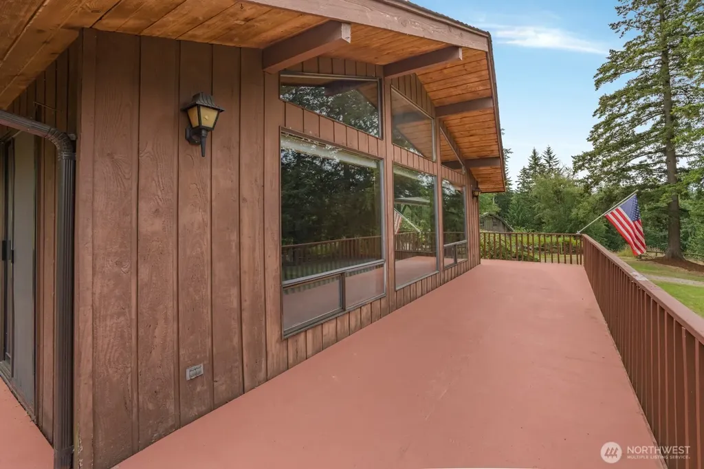 8388 N Pass Road Sumas WA 98295