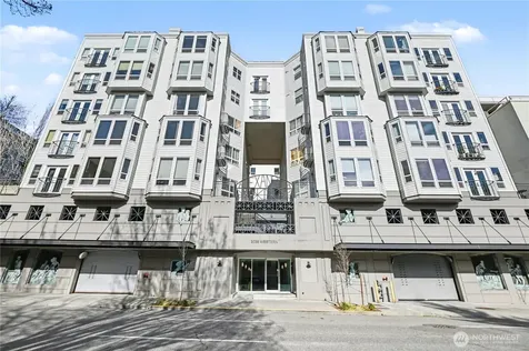 3028 Western Avenue Seattle WA 98121