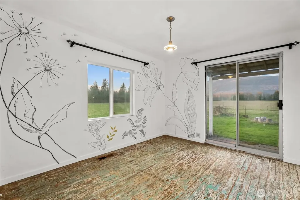30731 Walberg Road Sedro Woolley WA 98284