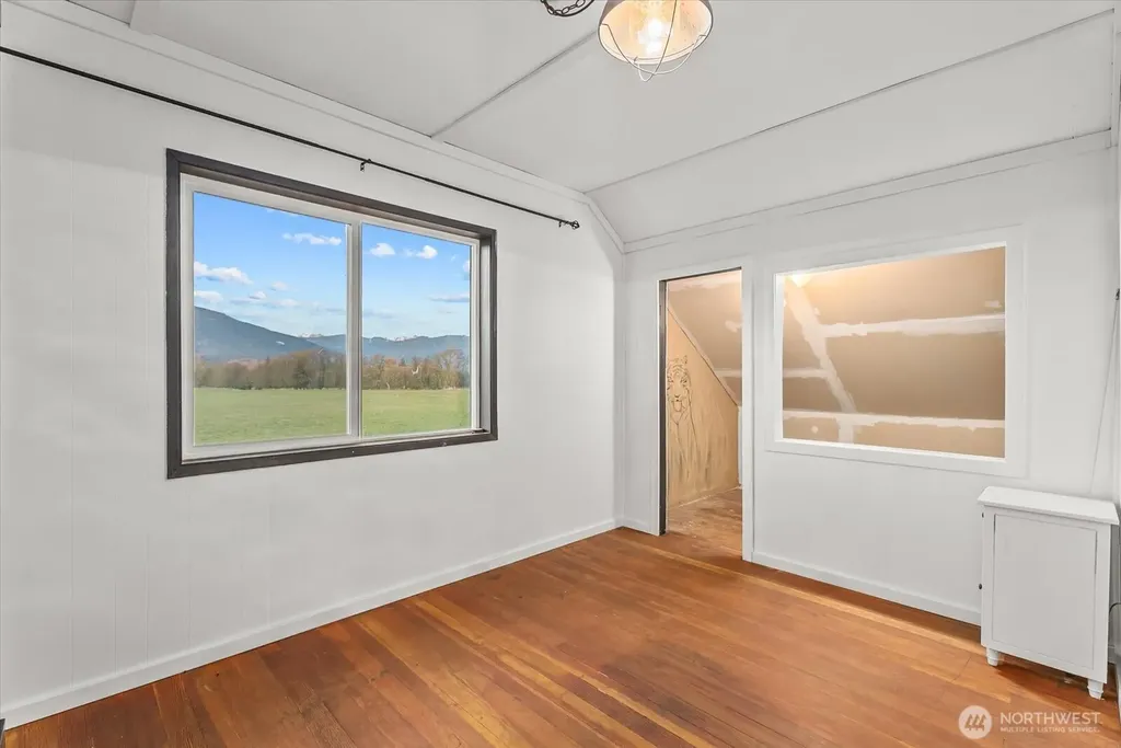 30731 Walberg Road Sedro Woolley WA 98284
