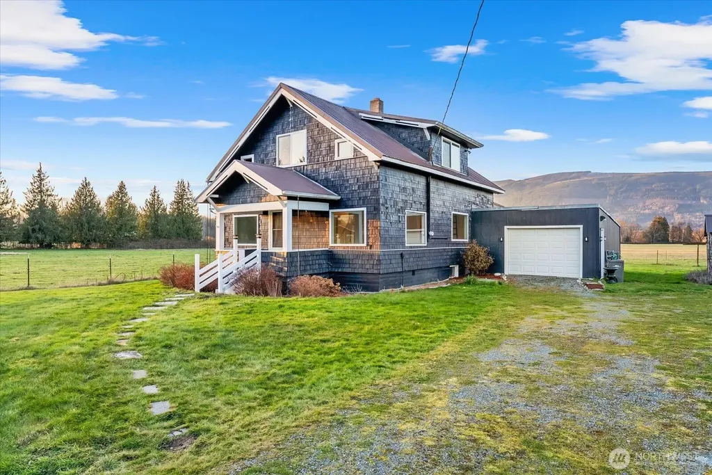 30731 Walberg Road Sedro Woolley WA 98284