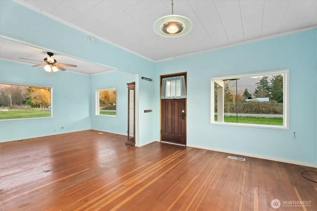 30731 Walberg Road Sedro Woolley WA 98284