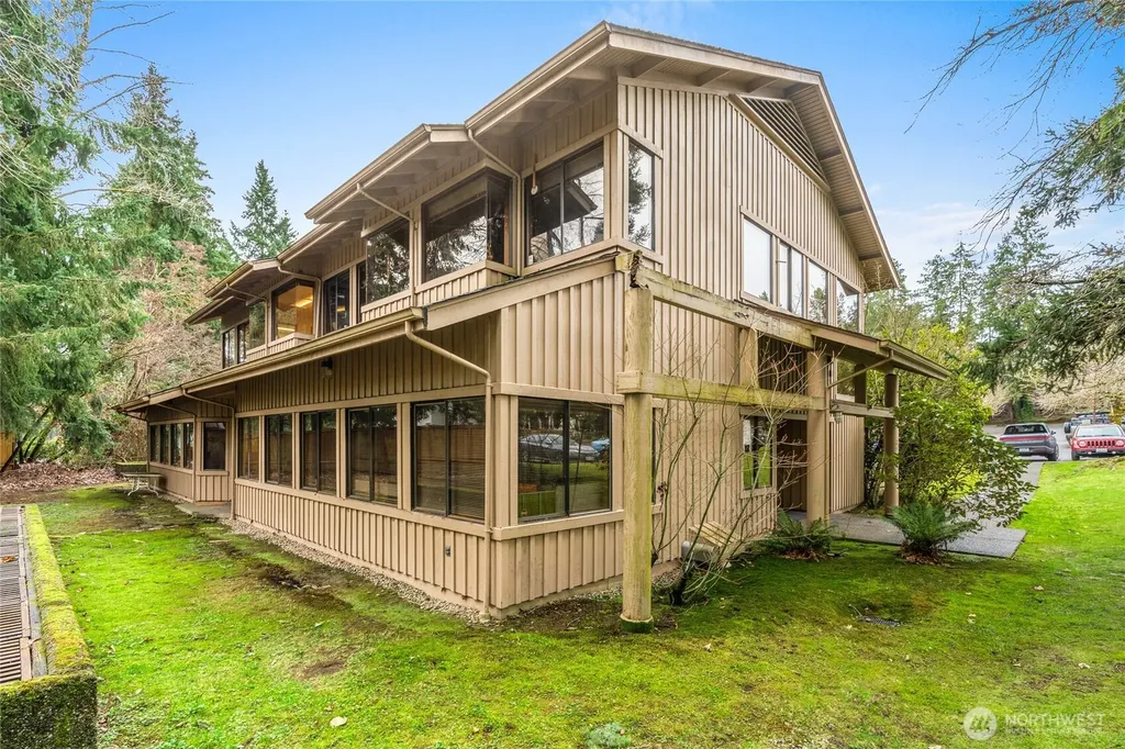 12509 NE Bel Red Road Bellevue WA 98005