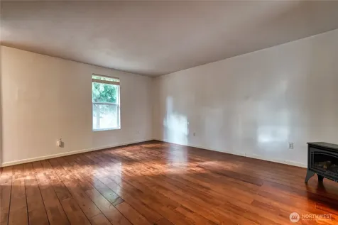 11109 144th Street E Puyallup WA 98374